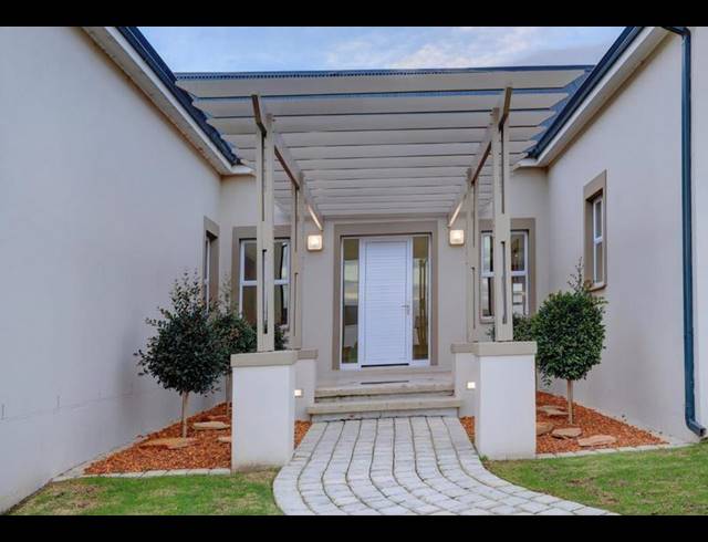 4 BEDROOM HOUSE FOR SALE IN KINGSWOOD GOLF ESTATE